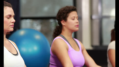 pregnant women in fitness studio