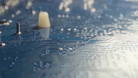pc-motherboard-tracks nach hinten nach vorne, bewegliche nahaufnahme