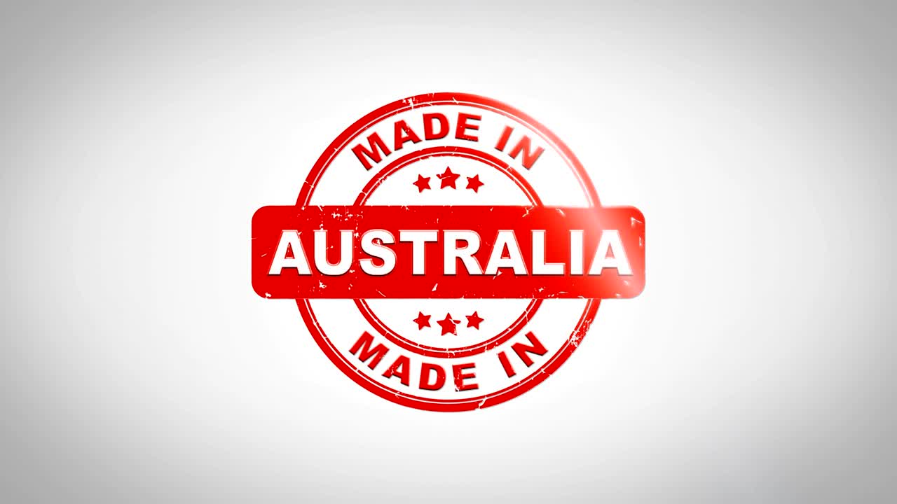 오스트레일리아에서 만들어진 서명 스핑 텍스트 목조 스프 애니메이션 은 잉크와 깨한  종이 표면 배경과 녹색 매트 배경이 포함되어 있습니다.