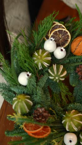 making a beautiful christmas wreath