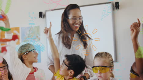 animación de iconos de la ciencia sobre una maestra biracial sonriente con escolares diversos en el laboratorio