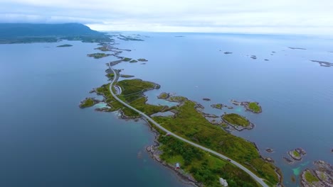 Luftaufnahmen-Der-Atlantikstraße-In-Norwegen