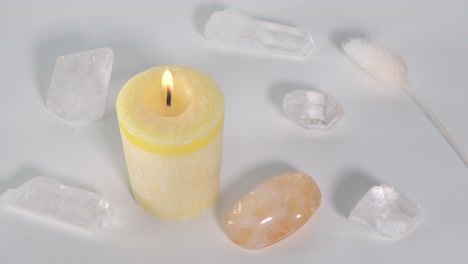 solar plexus chakra candle with citrine and clear quartz