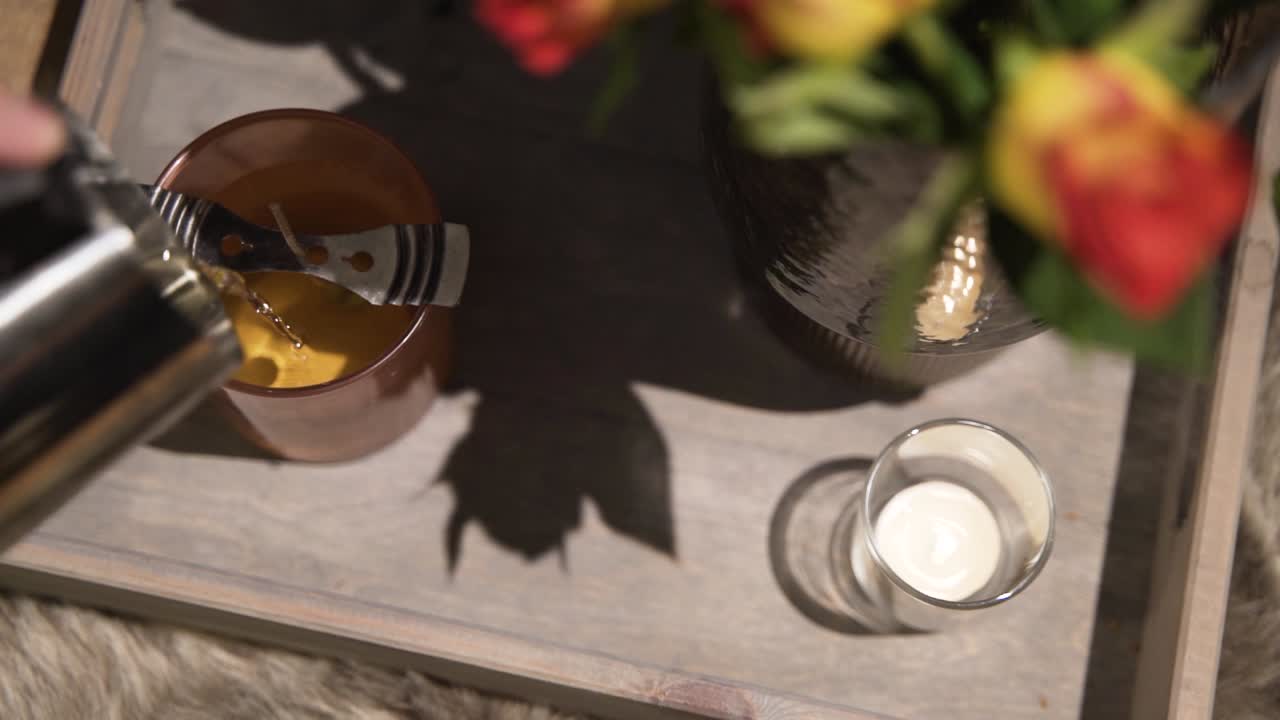 쾌적한 느낌을 위해 향기있는 가정 불을 만드는 것, 가까운 시각