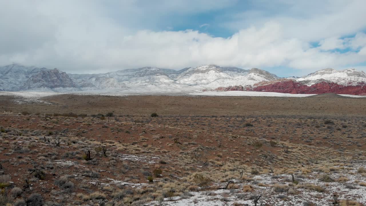 disparo aéreo de un avión no tripulado