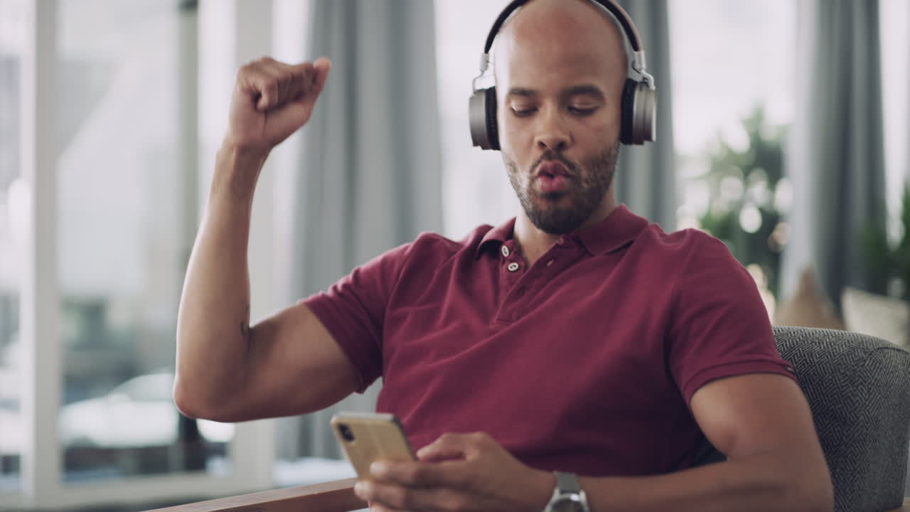 음악이 내가 필요로 하는 유일한 엔터테인먼트야