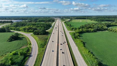 multi lane highway in united states midwest