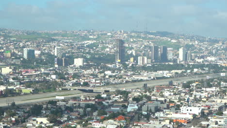 Tijuana,-Baja-California,-Mexiko,-Aufgenommen-An-Einem-Bewölkten-Morgen