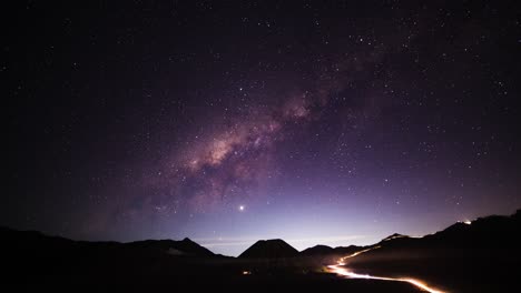 Milky-Way-falling-during-a-dark-night-over-the-volcanic-landscape-of-Mount-Bromo,-Indonesia