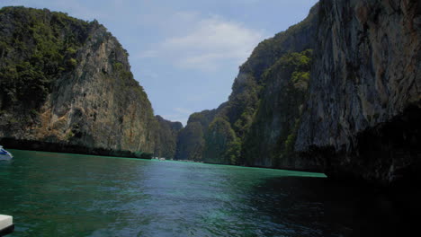 vistas de la laguna pileh en tailandia