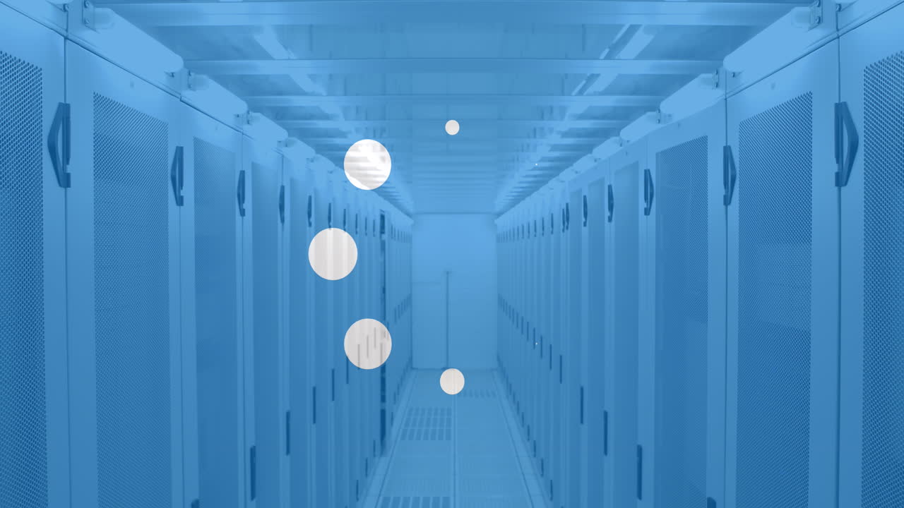 컴퓨터 서버를 통해 데이터 로딩과 처리를 하는 원의 애니메이션