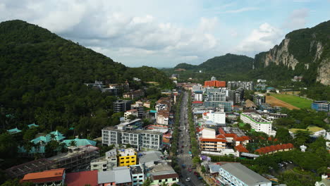 Ciudad-Turística-De-Ao-Nang-En-Krabi,-Tailandia