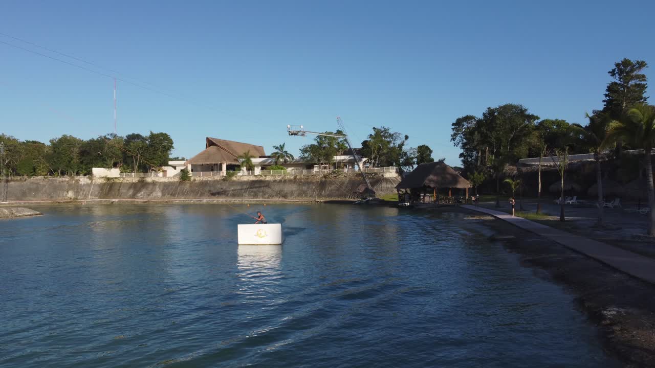 wakeboard cable park aventuras deportes extremos mexico america latina al aire libre
