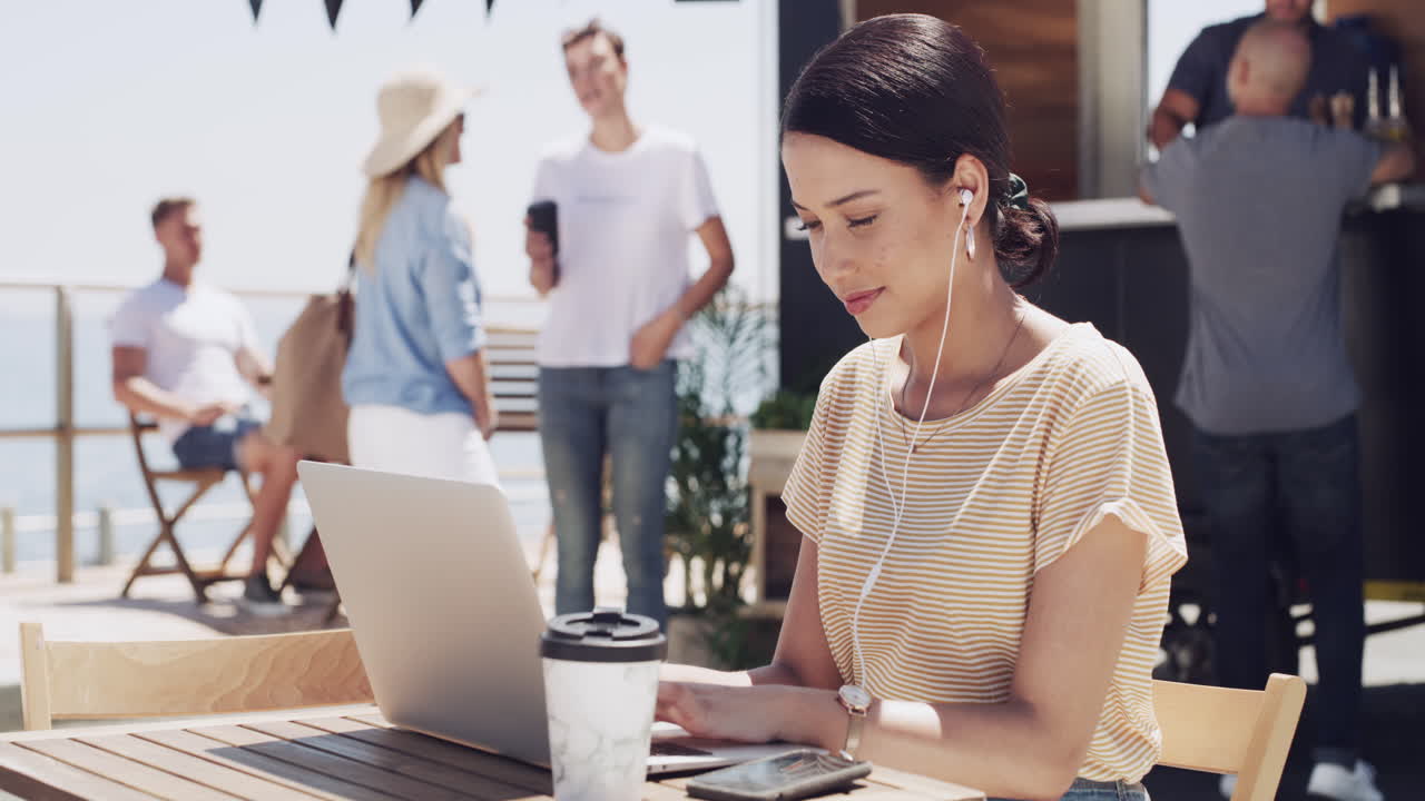 해변에서 가장 뜨거운 새로운 사업