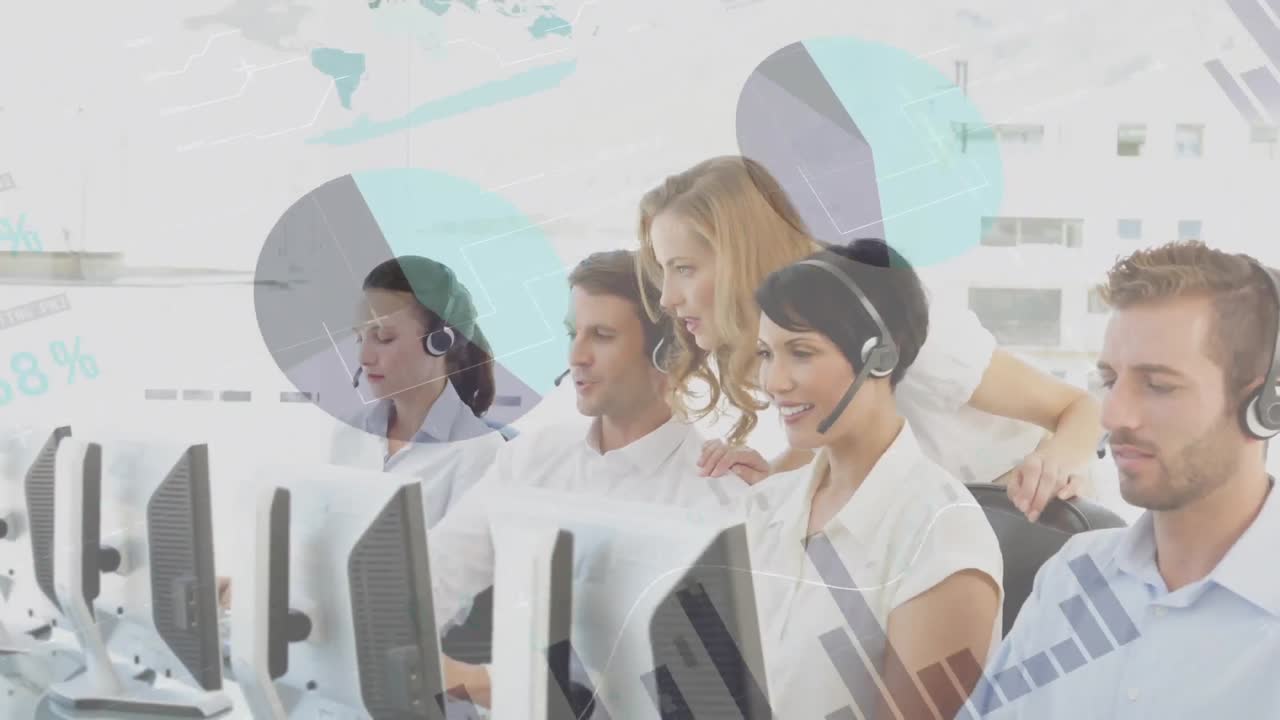 анимация обработки финансовых данных над бизнесменами, носящими наушники