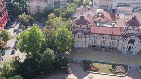 Aerial-shot-of-Sofia-Bulgaria,-with-rotating-drone-shot-in-the-area-of-the-location