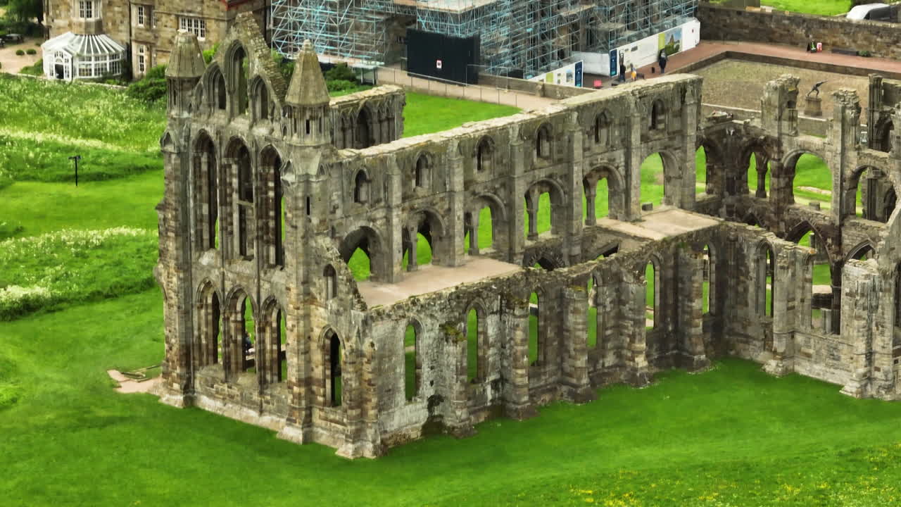 7세기의 수도원, 나중에 베네토 수도원이 되었다.