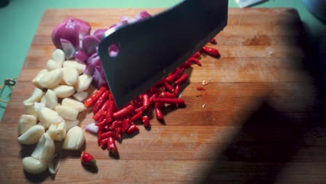 chopping chili onion and garlic 10