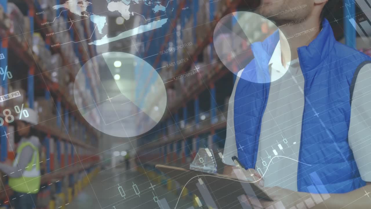 animación del procesamiento de datos sobre el hombre escribiendo en el clipboard en el almacén