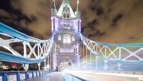 Tower-Bridge-Blue-00