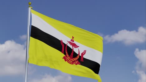 bandera de brunei moviéndose en el viento con un cielo azul claro en el fondo, nubes moviéndose lentamente, asta de la bandera, cámara lenta