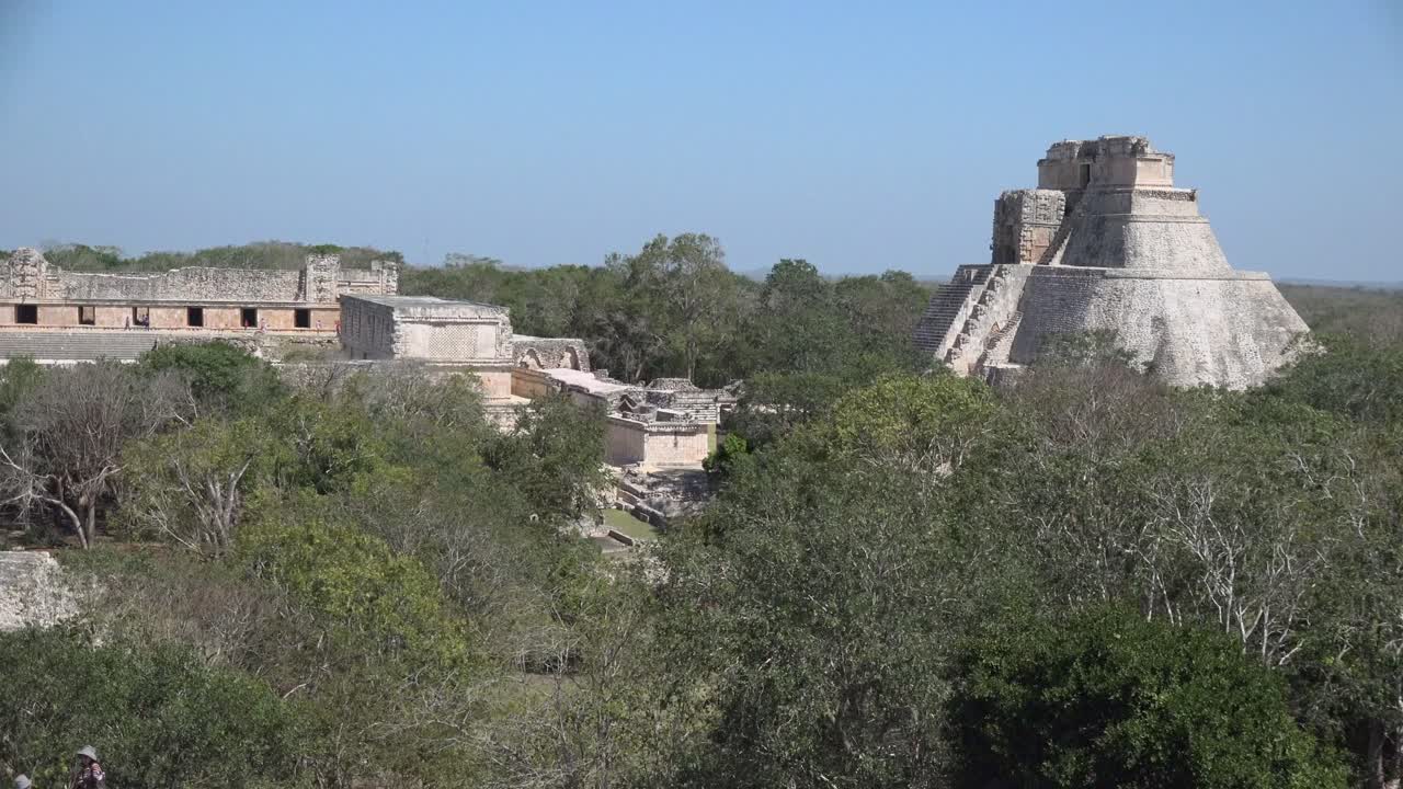 Pyramid of the Magician among the Mayan ruins at Uxmal, Yucat&aacute;n, Mexico