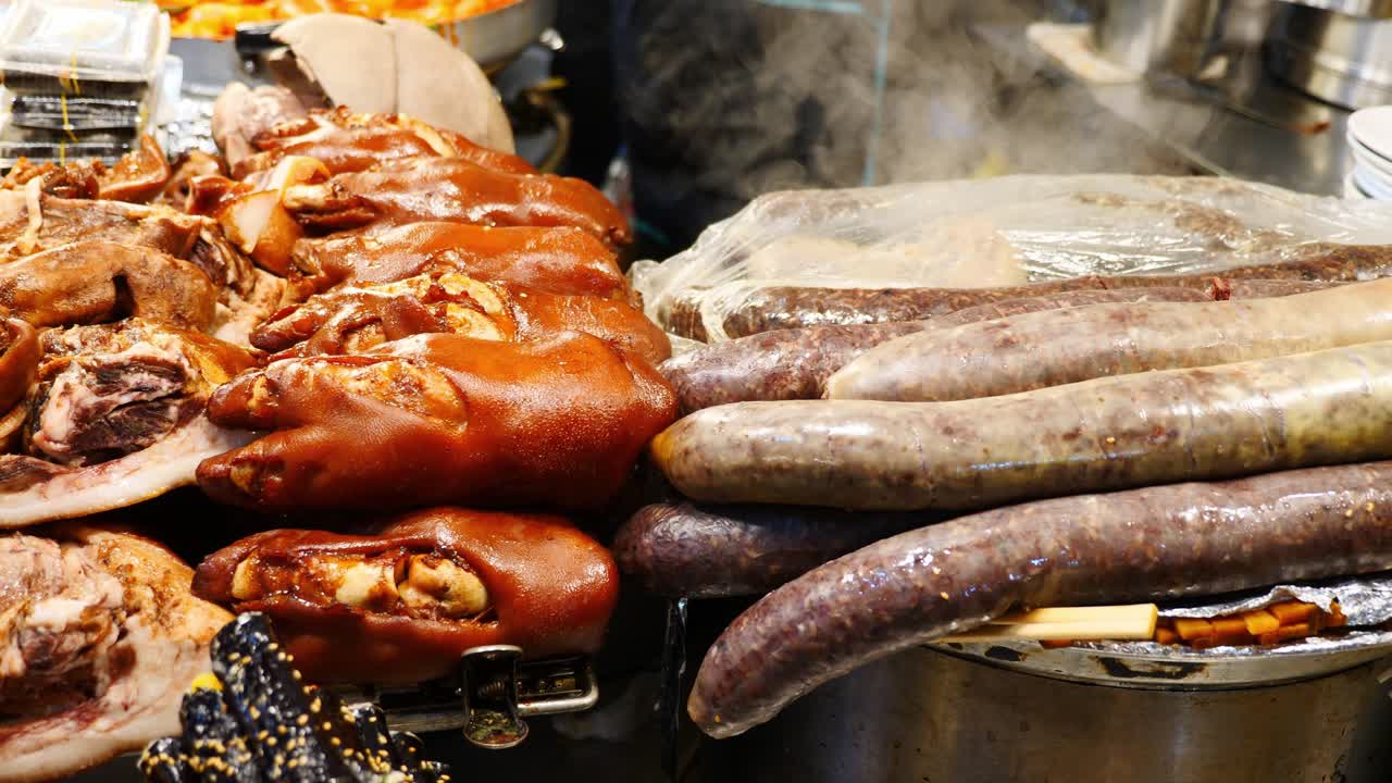 광장 시장, 동대문 시장, 가장 오래되고 가장 큰 한국 전통 길거리 음식 시장