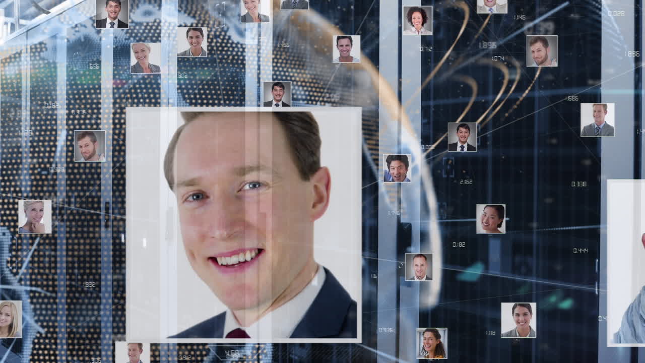 animación del globo y las fotos del usuario que giran sobre los servidores