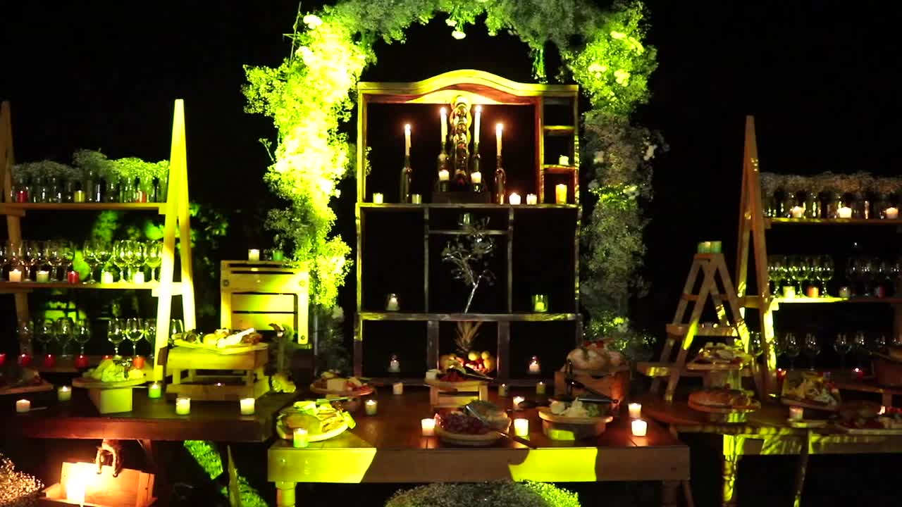 결혼식을 위한 치즈 테이블