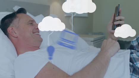 animación de nubes e iconos digitales sobre el hombre usando un teléfono inteligente