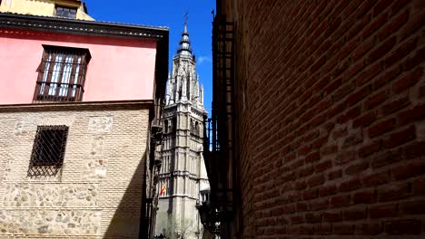 la catedral primada de santa maría de toledo, españa.