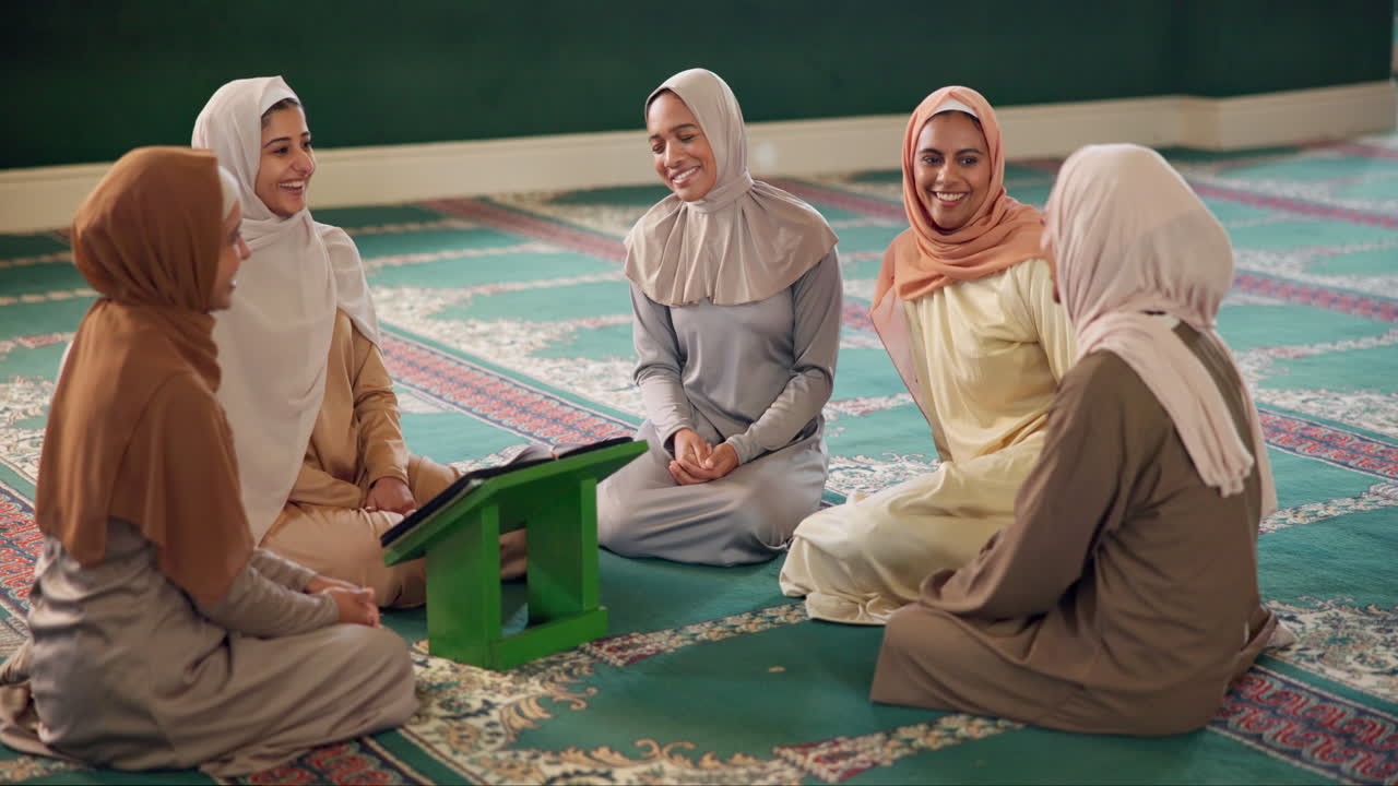 Muslim women in a mosque