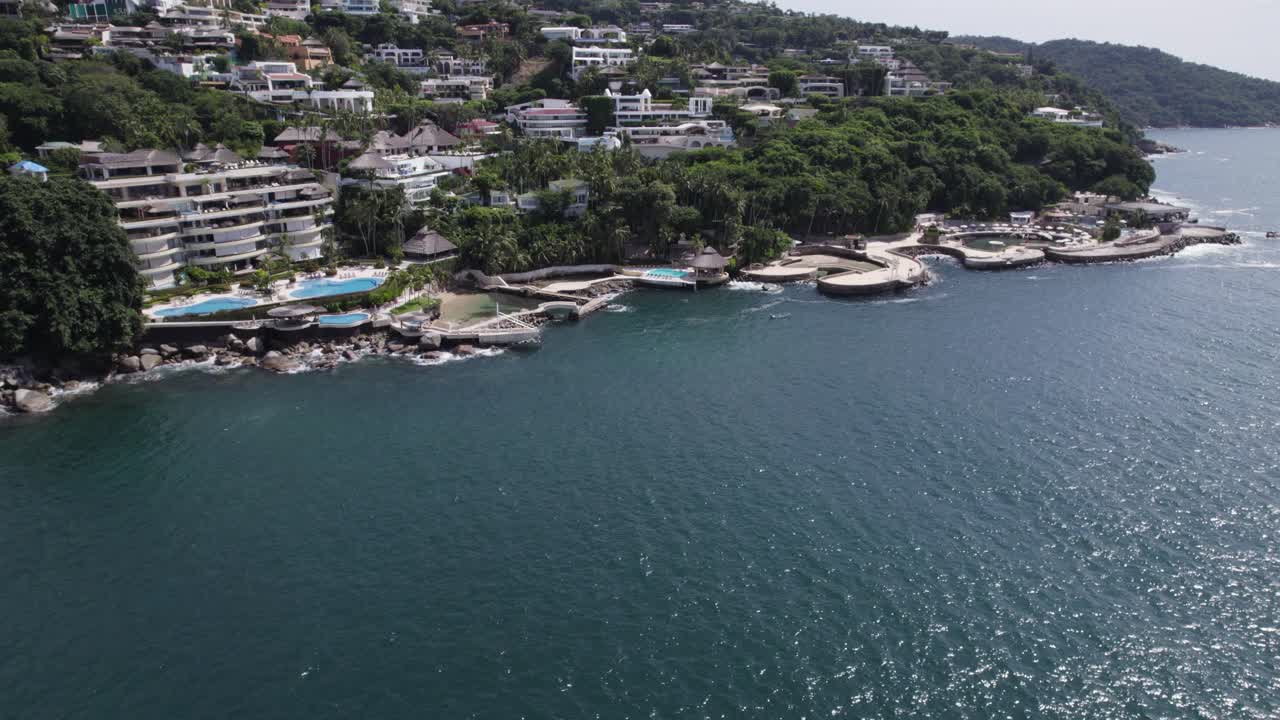 멕시코 아카풀코의 해변 고급 부동산 - 항공 설정 보기