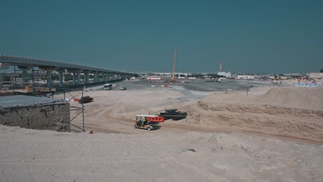 sitio de construcción de la expansión del centro de exposiciones de dubái en la ciudad de la exposición de dubái, emiratos árabes unidos