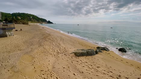 Sant-Pol-de-Mar-promenade-overlooking-the-Mediterranean-ocean-Maresme-tourism-beaches-in-Barcelona