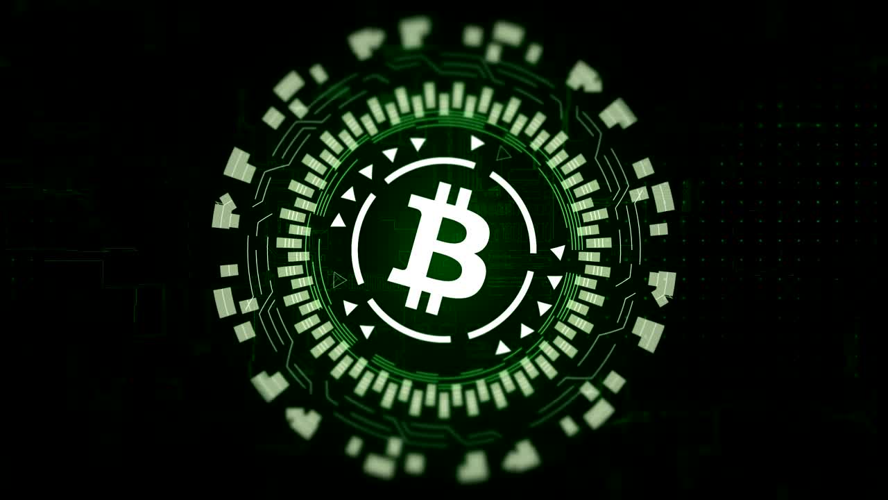 초록색 원형 홀로그램 중앙에 회전하는 비트코인 기호