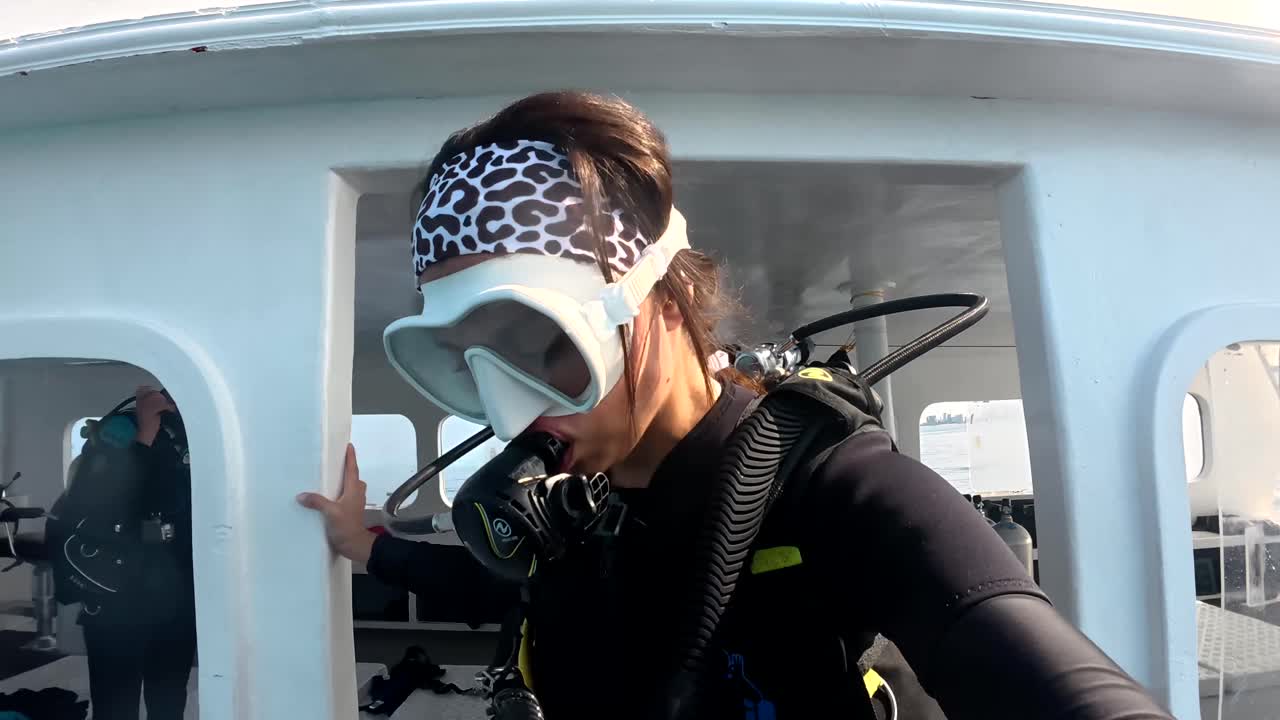 Menyelam Scuba di Perairan Terbuka