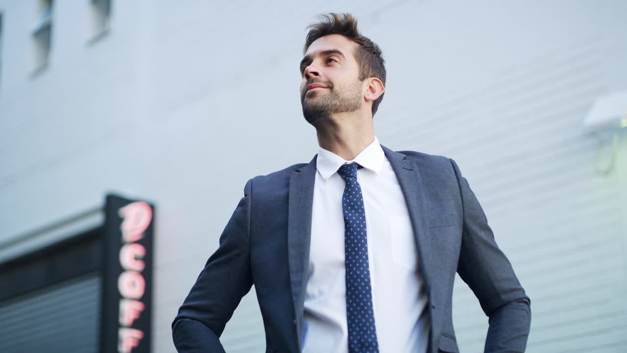 당신의 사업을 거리로 가져가세요.