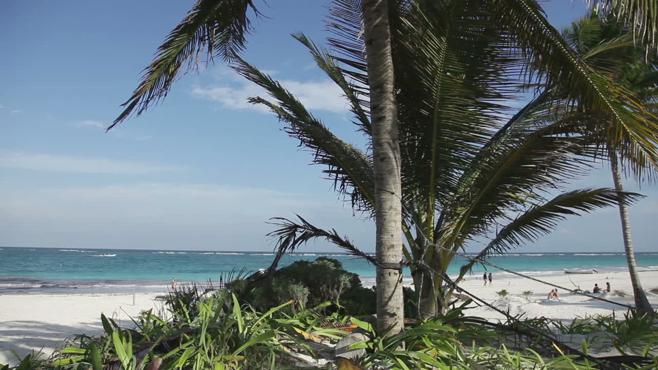 video de la playa de tulum 02