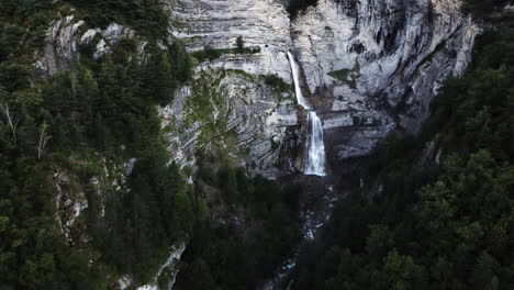 Wonders-of-Spain-epic-Sorrosal-waterfalls-Broto-valley