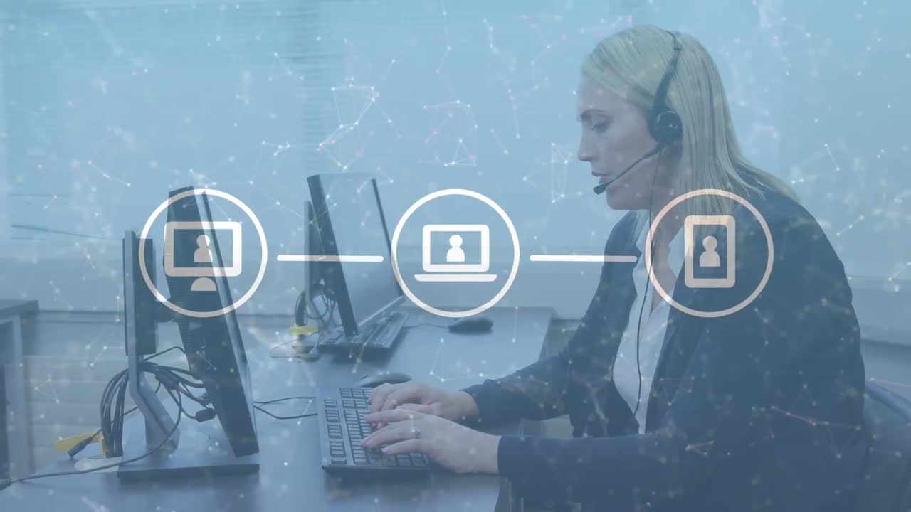 animación de la red de conexiones e iconos sobre un hombre de negocios con auriculares