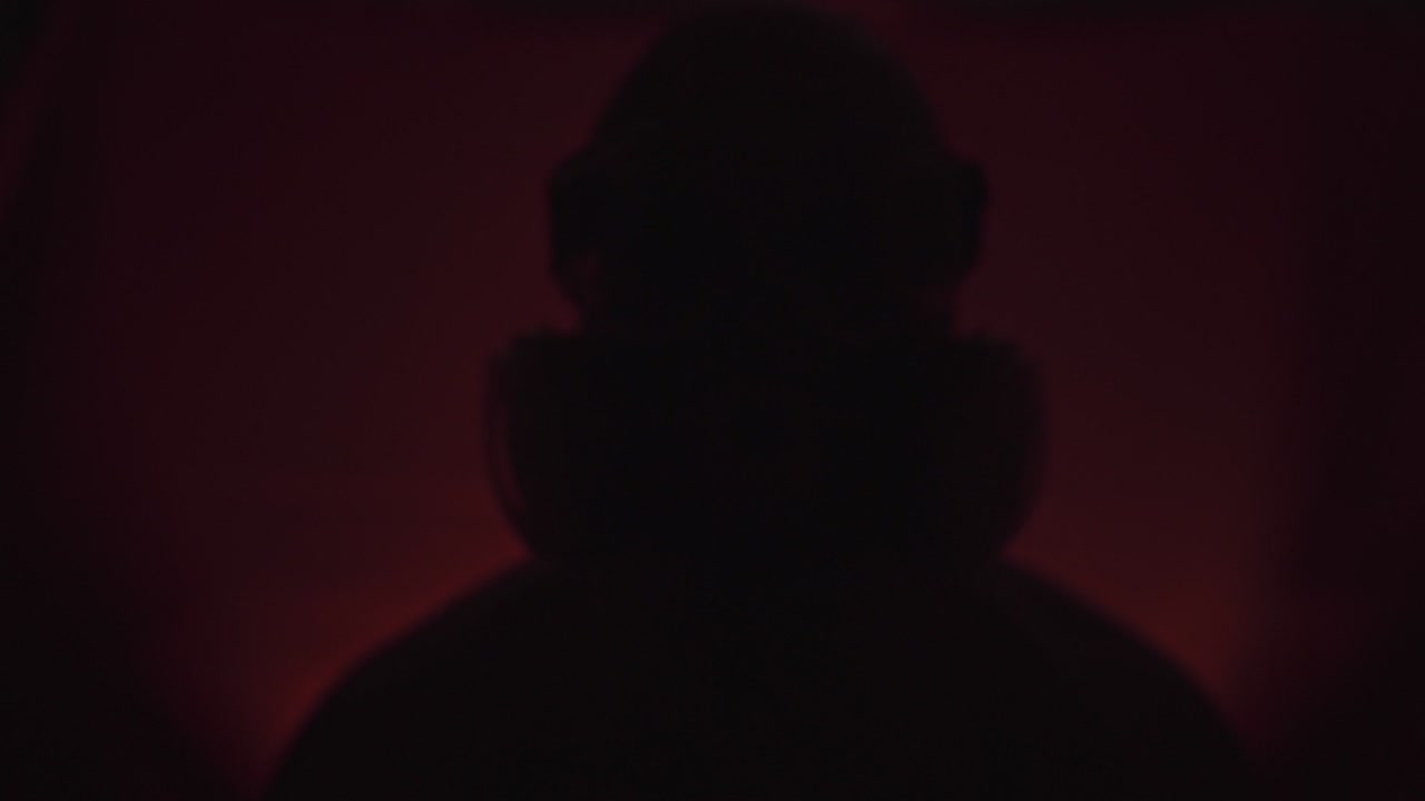 보호 의상 의복, 가스 보호 의료 스프레이 페인트 마스크, 호흡기 의사, 개념 건강 바이러스 코로나 바이러스 전염병.