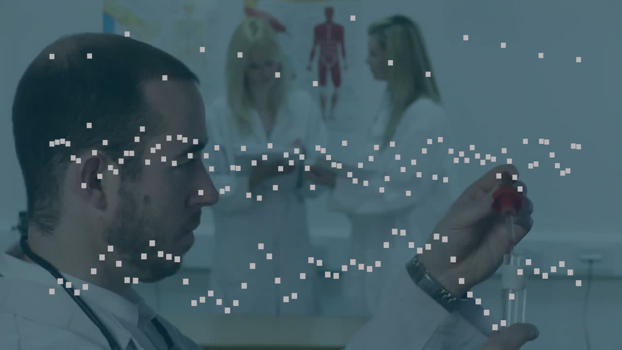 의학적 연구 데이터를 활성화하는 과학자, 실험실에서 일하는 과학자