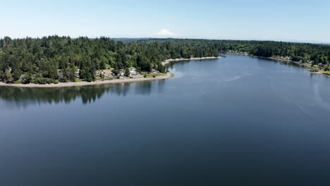 Blick-Auf-Puget-Sound-In-Der-Nähe-Von-Shelton,-Washington