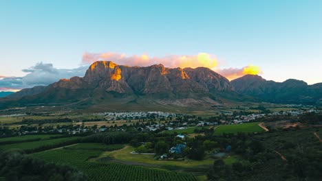Experience-the-beauty-of-South-Africa's-mountains-and-nature-in-this-mesmerizing-collection-of-hyperlapse-footage,-where-dynamic-clouds-and-vibrant-greenery-create-a-captivating-visual-spectacle