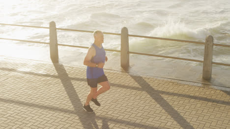 Senior-man-running-on-the-promenade