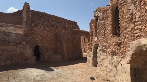 Walking-through-remains-of-Ksar-Hadada-village-in-Tunisia