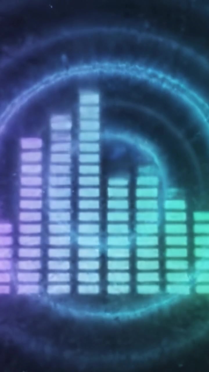 Dynamic Audio Visualization: Transition Between Sound Waveforms with Vibrant Color Spectrum Display Illustrates the Energy and Rhythm of Music