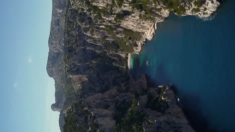 Secluded-beach-Calanque-d’En-Vau,-Mediterranean-Sea,-France