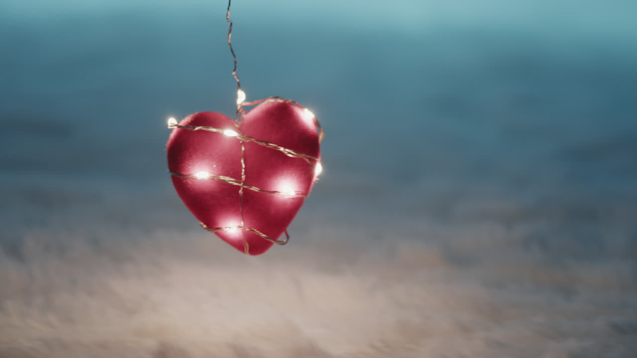 красное сердце, которое звонит на день святого валентина